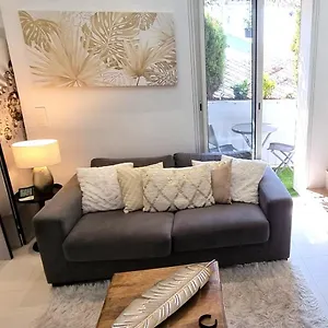 Apartment R.d.v. Duplex Center