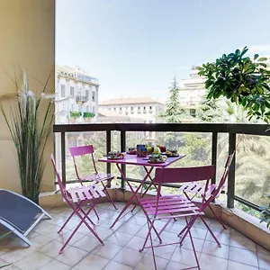 Apartment Grand H -f2, Face Vieux- Nice, Terrasse, Ascenseur, Climatisation, Terrace - Center