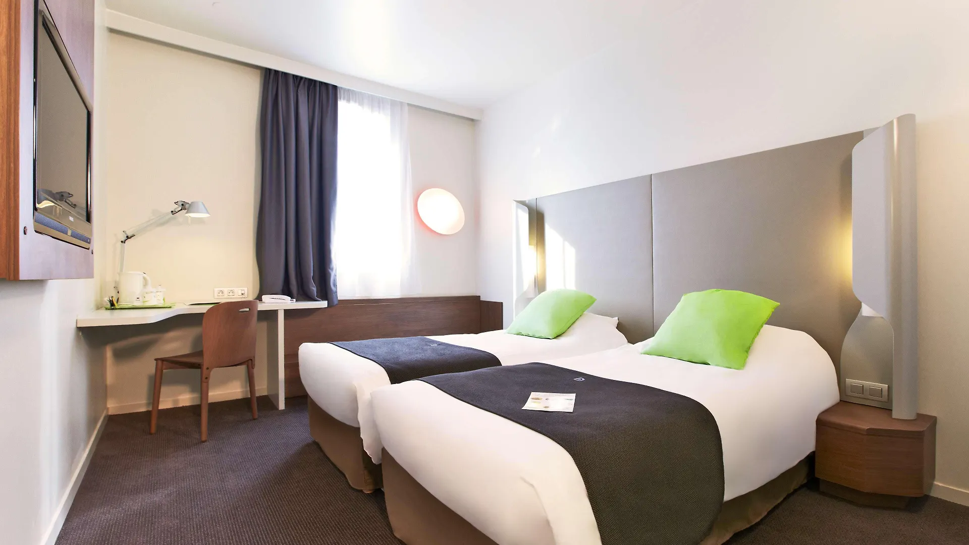*** Hotel Campanile Nice Aeroport France